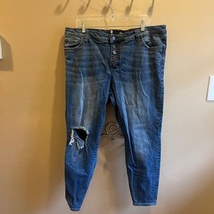 Favorite jeans!  Button fly.  Ripped knee. Kut from the Kloth.